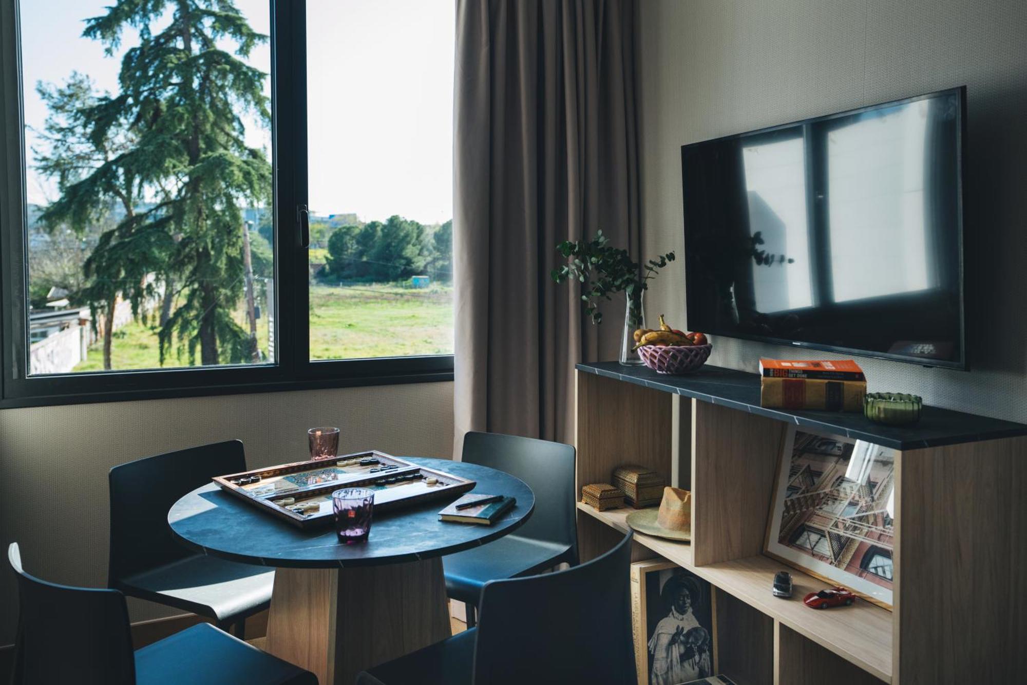 The Oliver Apartamentos Aravaca Madrid Ngoại thất bức ảnh